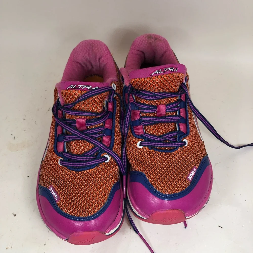 Altra Olympus Trail Running Shoes Women's Pink Gaitor Trap Lace Up A2355-1 Sz 8
